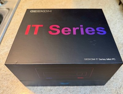 GEEKOM Mini IT12 IT Series Mini PC 1TB SSD i7-1280P 32GB Windows 11 Pro