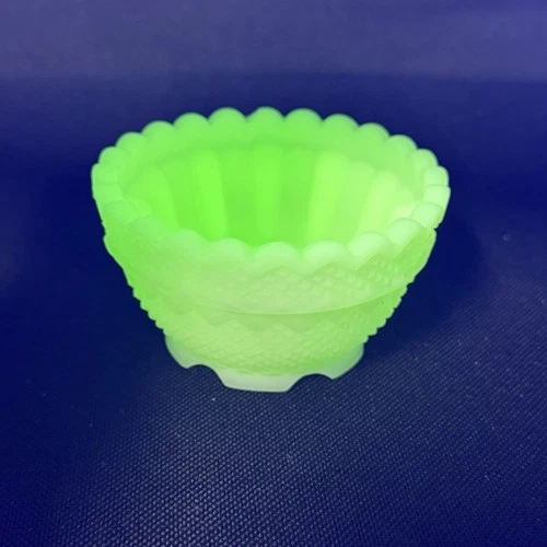 Fenton Custard Glass Mini Fairly Lamp Base Only