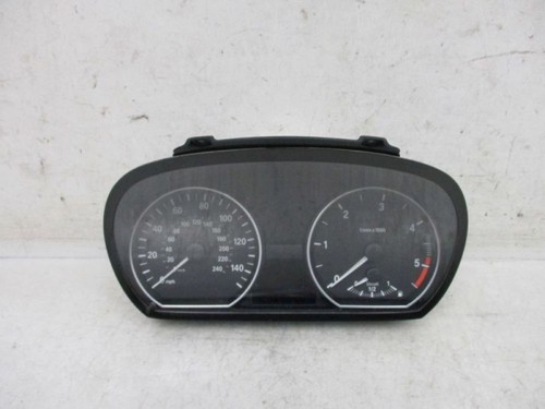 Tachometer Kombiinstrument MP/H KM/H passt für BMW 1 (E87) 118D 9166822