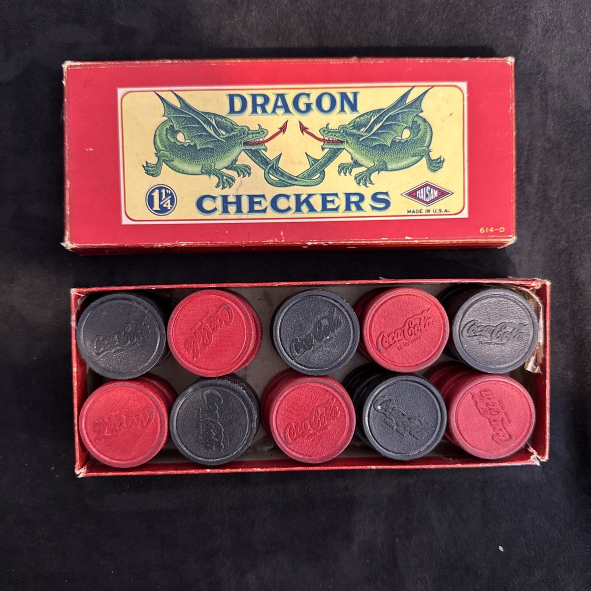 アンティーク　Coca-Cola コレクション　ビンテージ Collectors - Vintage Coca Cola 1940's Dragon Checkers FS USA 1 1/4
