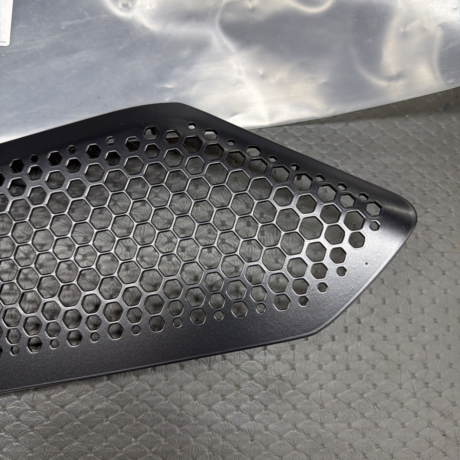 Lamborghini Revuelto Coupe New Grill Right Side Matte Black 47B823088