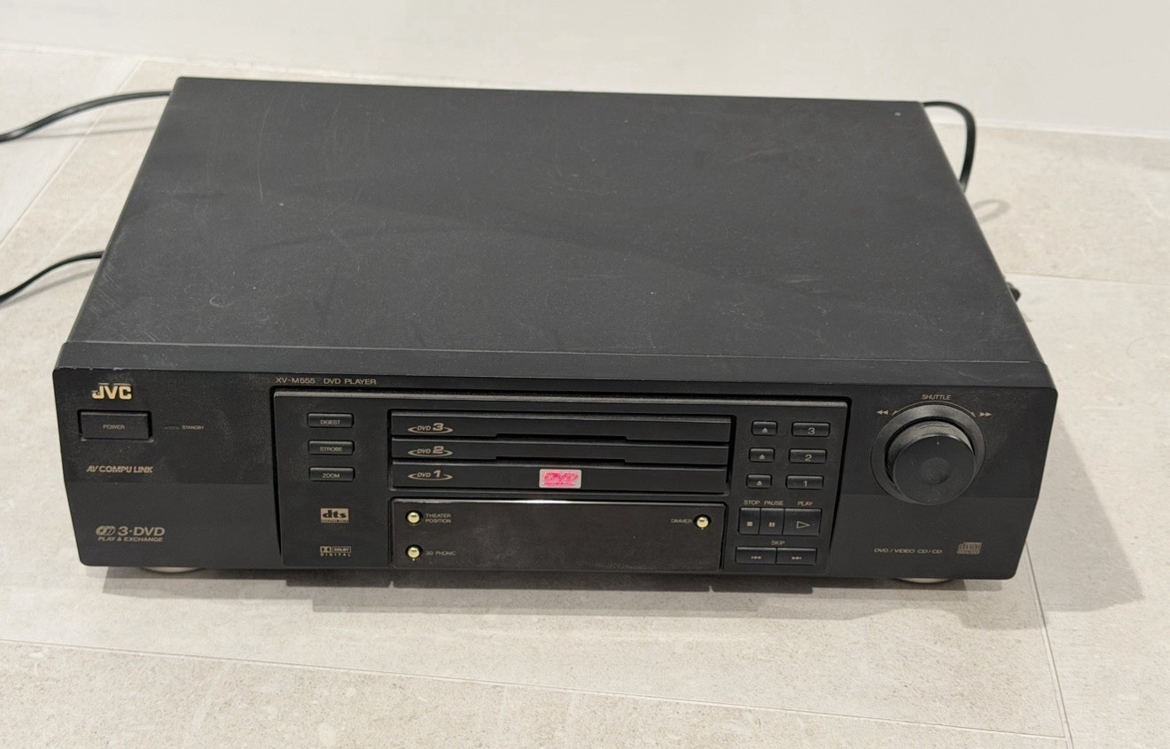 Changer With Cable And Remote