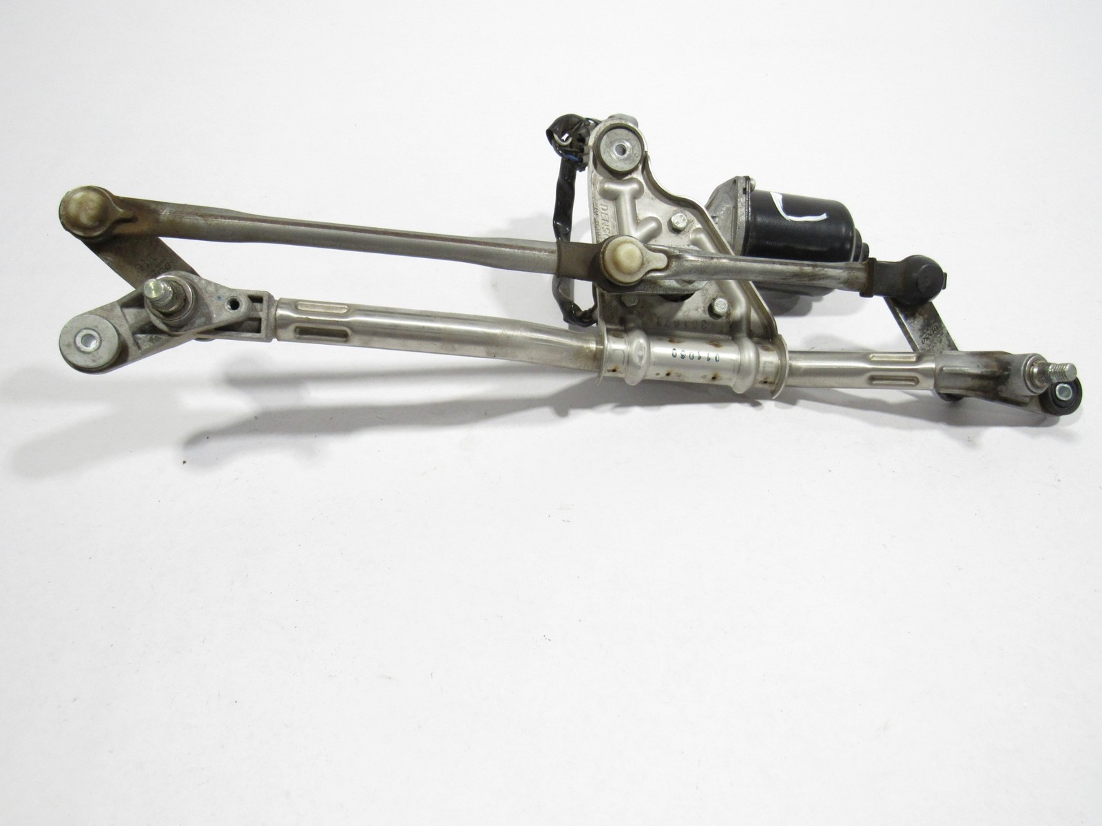 Ferrari 458 Italia 2011 Front Windshield Wiper Motor w/ Linkage 09-15 |:Y