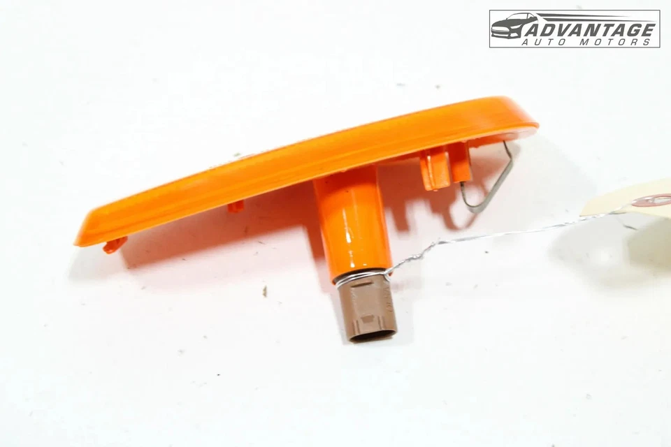 Jeep Renegade 2015-2023 delantero derecho pasajero guardabarros marcador luz lámpara OEM Foto 4 de 4