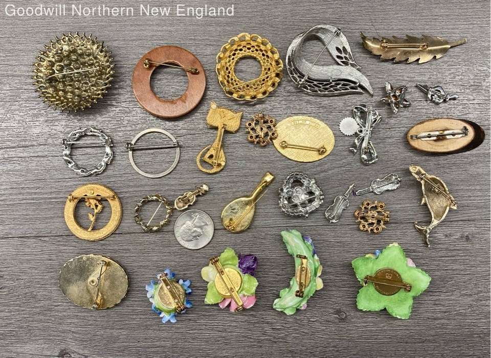 Costume Jewelry Pin Brooches Lot w. Christmas Flower Leaf Cat Cameo eBay