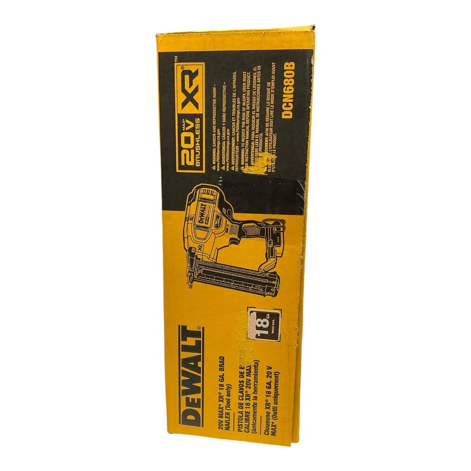 DEWALT 20V MAX XR 18Gauge Brad Nailer (Tool Only) DCN680B