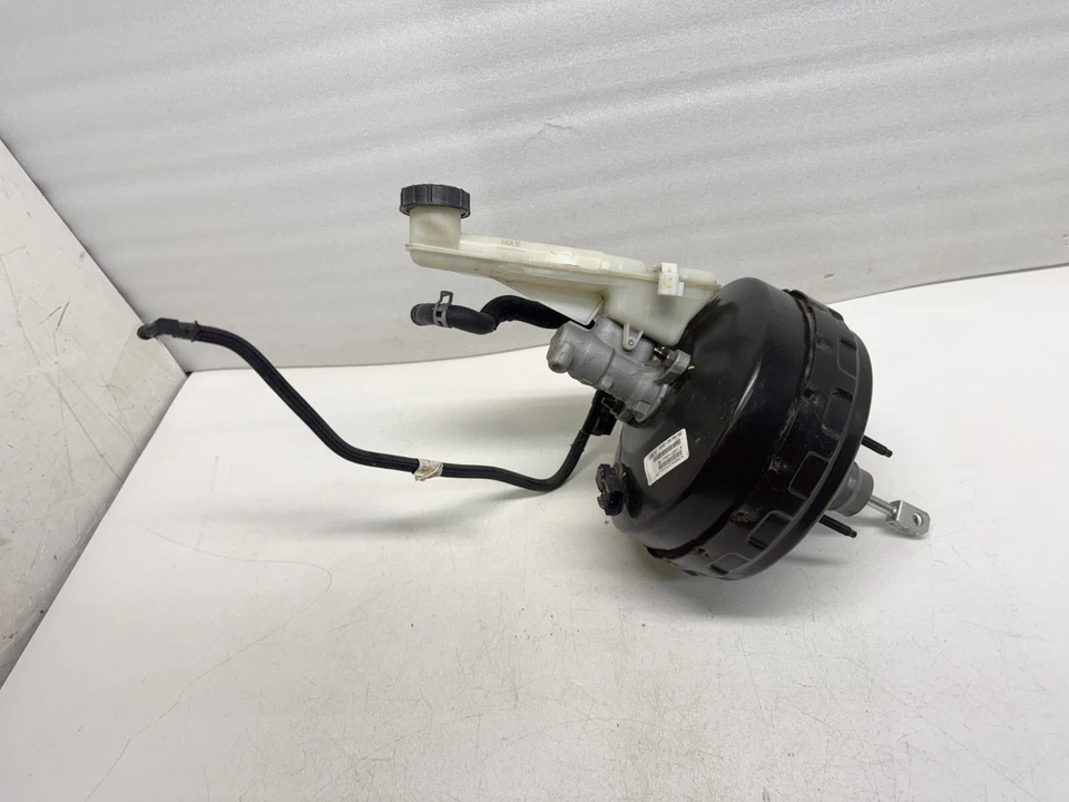 P50444 2013-2016 Lincoln MKZ Power Brake Booster 3.7L DG9C-2B195-KD OEM - Image 4 of 4