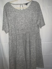 Studio by Torrid Gray White Variegated Knit Dress Double Knit Skater Size 2 NWT
