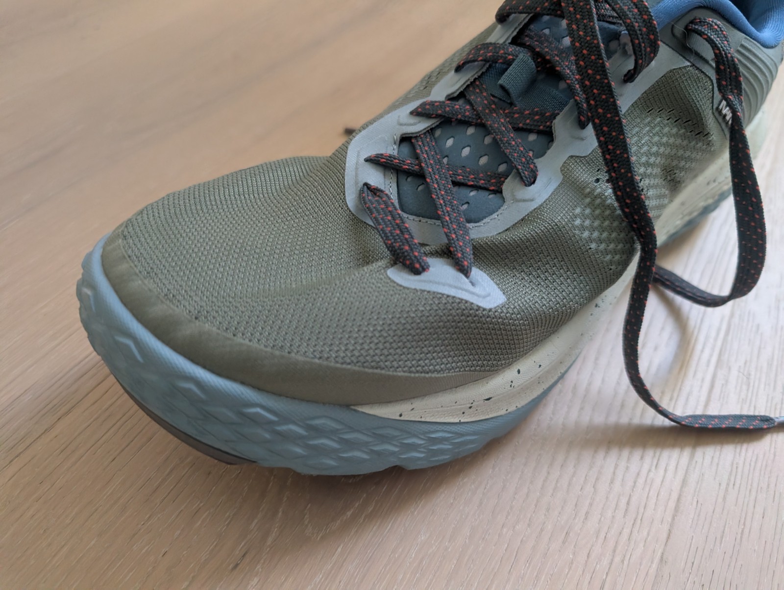 Karhu Ikoni Trail Running Trainers Green Blue Excellent condition UK Mens 11.5 image 9