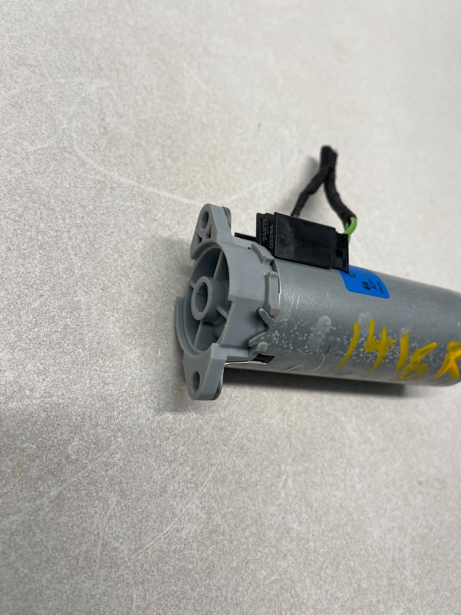 BMW E60 E65 X5 Left Front Seat Back Forth Horizontal Seat Motor  