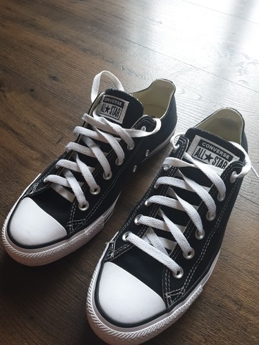 black converse adults