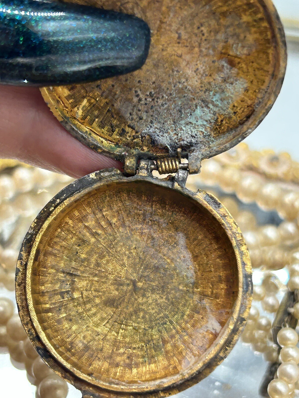 Vtg Max Factor Solid Perfume Locket/ Pendent 1.5”… - image 7