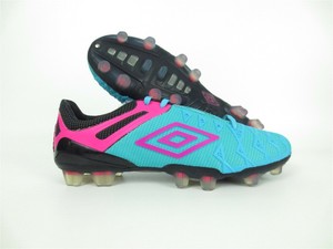 pink umbro football boots