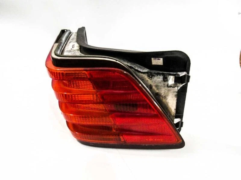 Piloto trasero derecho 1298200664 se adapta a 90-95 Mercedes R129 SL320 SL500 SL600 Foto 3 de 4