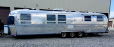 1993 Airstream Excella 1000 Travel Trailer 34' Triple axle