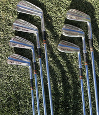 Wilson Staff Model Dyna-Powered Fluid Feel Irons 3-9 Org R Shaft Leather Grips