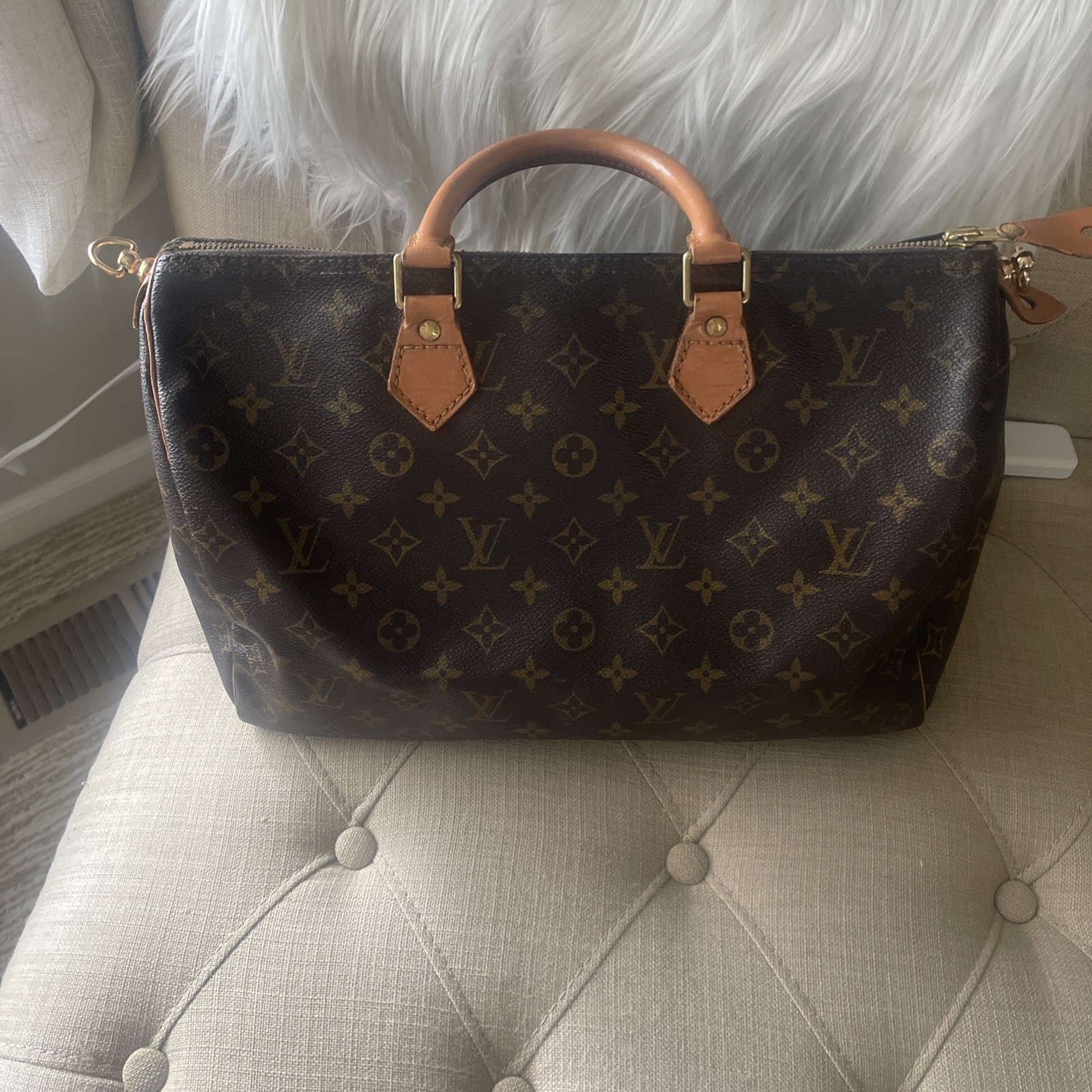 Authentic Louis Vuitton Speedy Bandouliere 35 Monogram Crossbody Bag