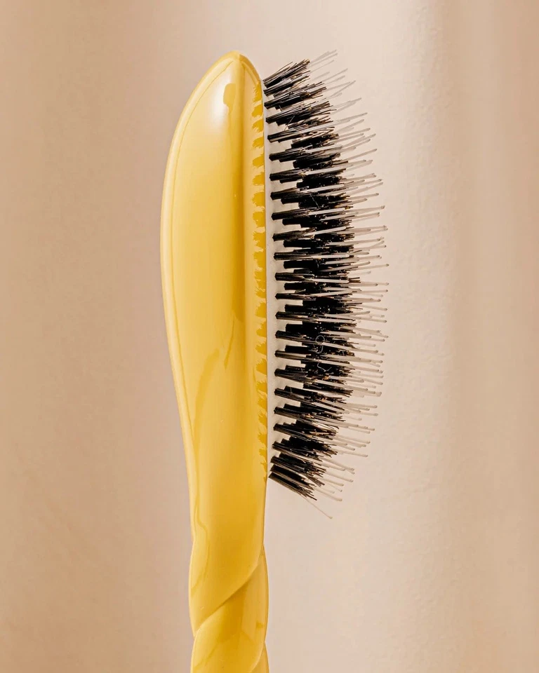 Cepillo La Bonne Brosse N. 02 Essential Do It All amarillo NUEVO jabalí y cerdas de nailon Foto 4 de 4