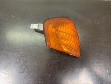 Blinker vorne rechts Mercedes Benz C 220 C180-C43 AMG Limousine/T-L (W 202 06/93 Blinker vorne rechts Mercedes Benz C 220 C180-C43 AMG Limousine/T-L (W 202 06/93