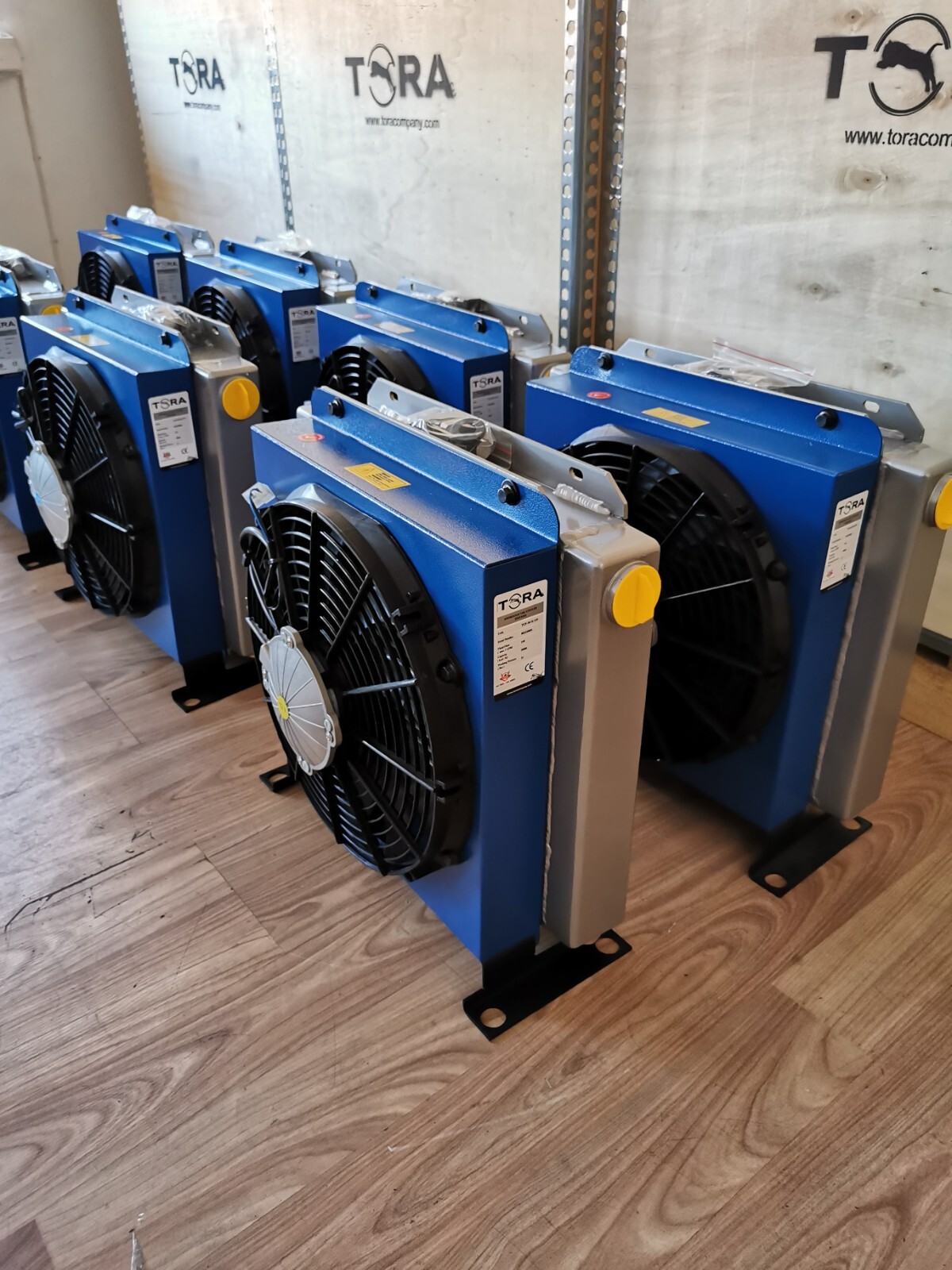 12V, 37 GPM Capacity Mobile  Hydraulic Oil Cooler Fan Including Sensor