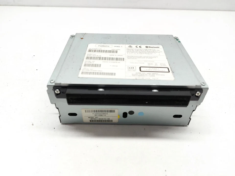 JAGUAR XJ X351 2010 SAT NAV NAVIGATION STEREO RADIO HEAD UNIT 31328811AA - Image 2 of 4