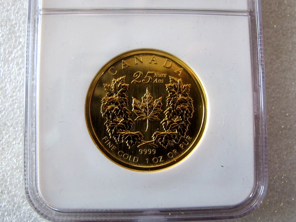 🌟 2004 Canada 25th Ann. Maple Leaf $50 Dollars 1 oz .9999 Gold Coin NGC MS70 - Image 2 of 4