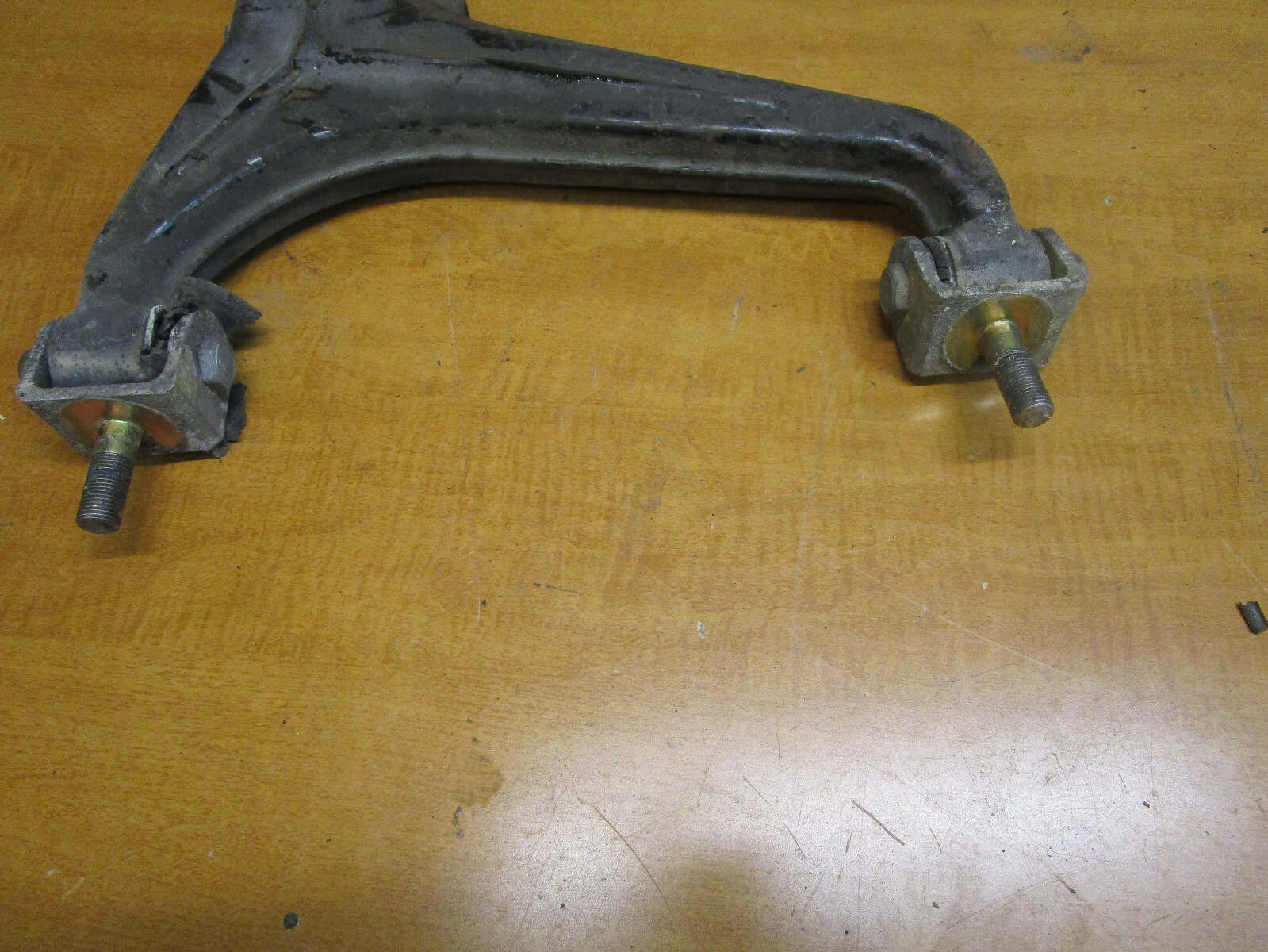 Ferrari 348,Mondial t,Testarossa - Lower Front Suspension Lever  P/N 143005