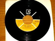 70s ROCK 45 RPM - CRABBY APPLETON - ELEKTRA 45687 - "GO BACK" + "TRY"