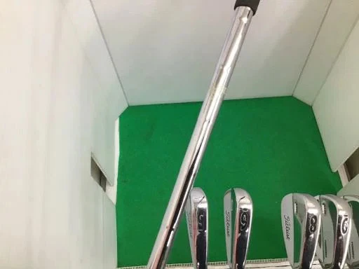 Titleist MB 710 Iron Set 5-9,Pw 6pc Flex Stiff NS 105GH Steel - Image 3 of 4