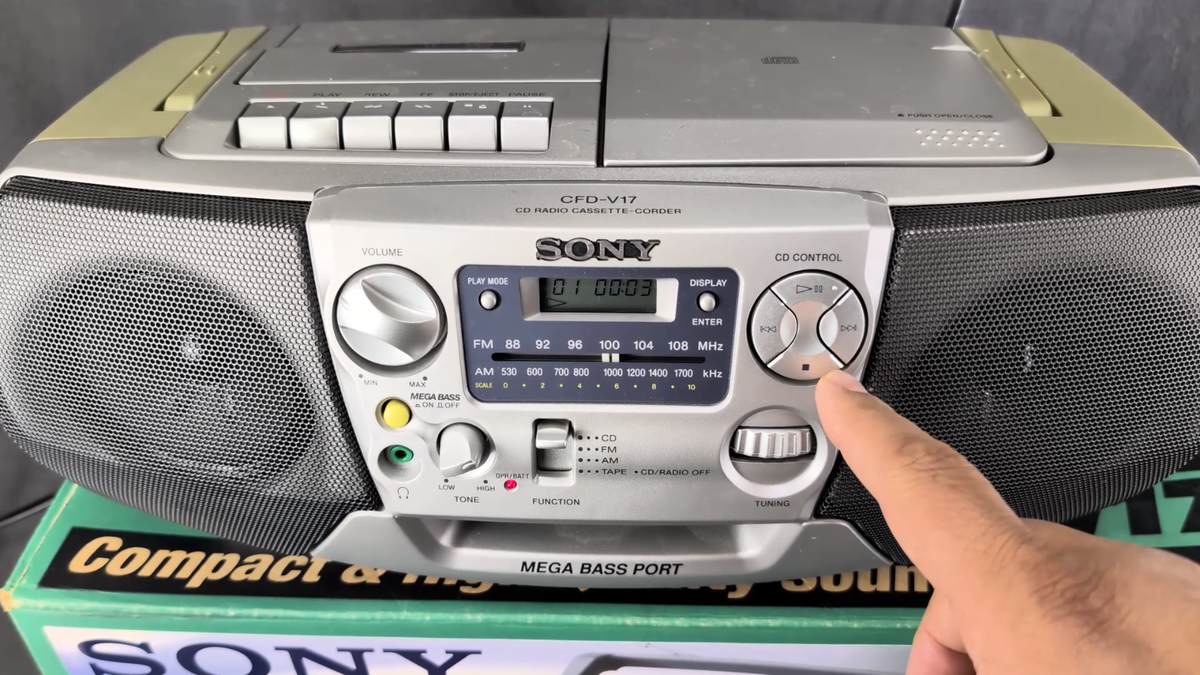 Sony CFD-V17 CD/Radio/Cassette Boombox for sale online | eBay