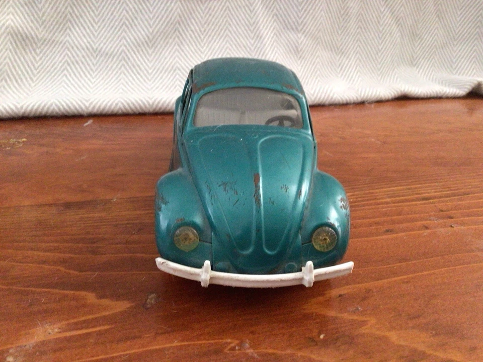 Coche de juguete vintage Tonka VW Bug Beetle metal prensado 52680 Volkswagen Foto 4 de 4