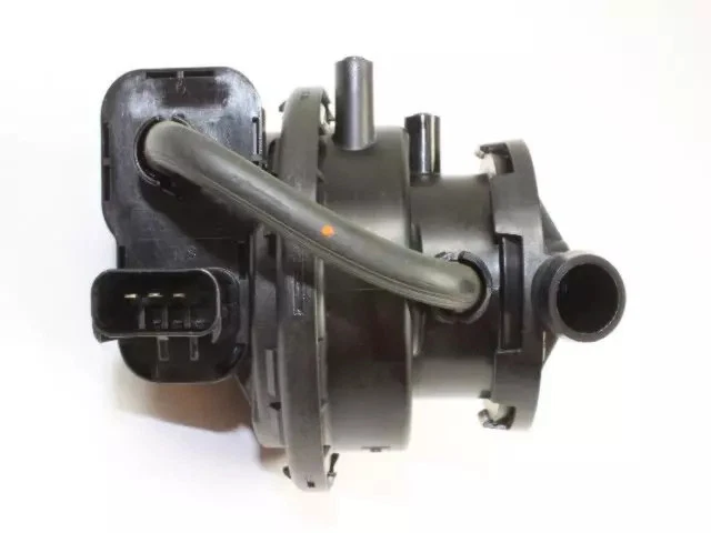 Genuine Mopar 2003-2006 Dodge Ram 1500 Front Leak Detection Pump 68263922AA - Image 3 of 3