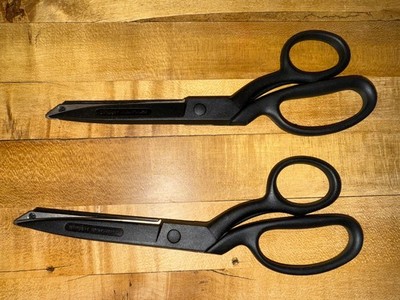 GINGHER SCISSORS set of 2 8  FEATHERWEIGHT -STAINLESS/ NYLON