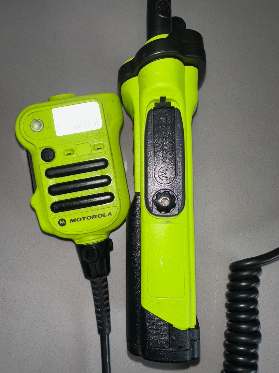 LOADED MOTOROLA APX 7000 XE Dual Band VHF 7-800 H49TGD9PW1AN SEE