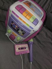 2001 MATTELL BARBIE SING-A-LONG KARAOKE CASSETTE PLAYER
