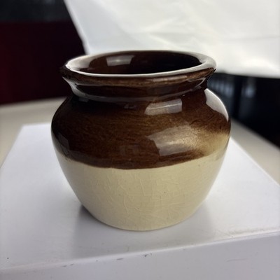 B&M Brick Oven Baked Beans Bean Pot Burnham & Morrill Co Portland Maine Pottery