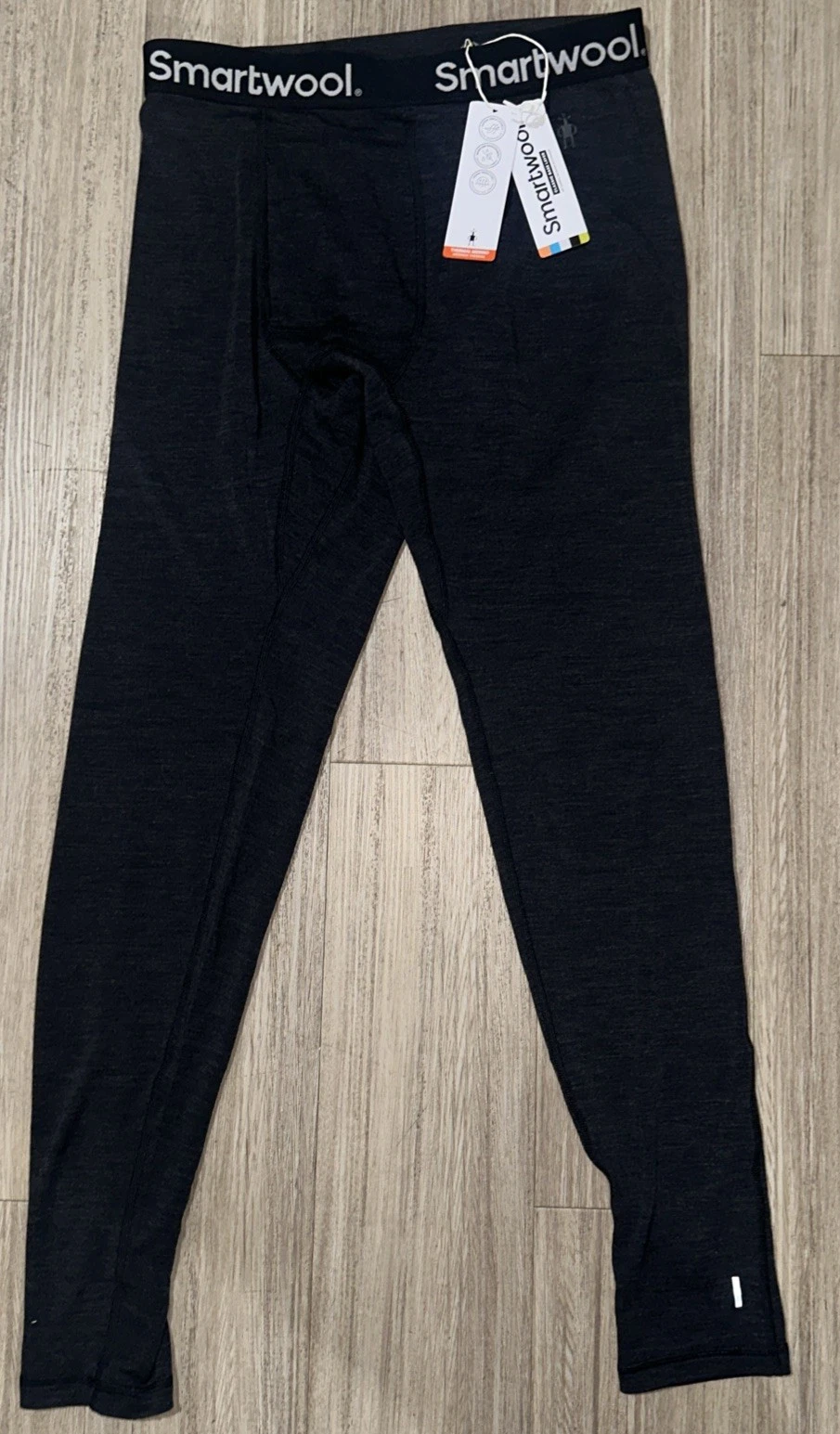 SmartWool Mens Classic Thermal Merino Base Layer Bottom Medium NWT Charcoal
Opens in a new window or