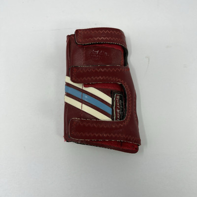 VINTAGE BOWLING ORIGINAL WRIST MASTER RIGHT SMALL RED