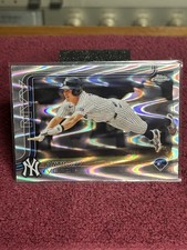 2025 Topps Chrome - Anthony Volpe #162 RayWave Refractor