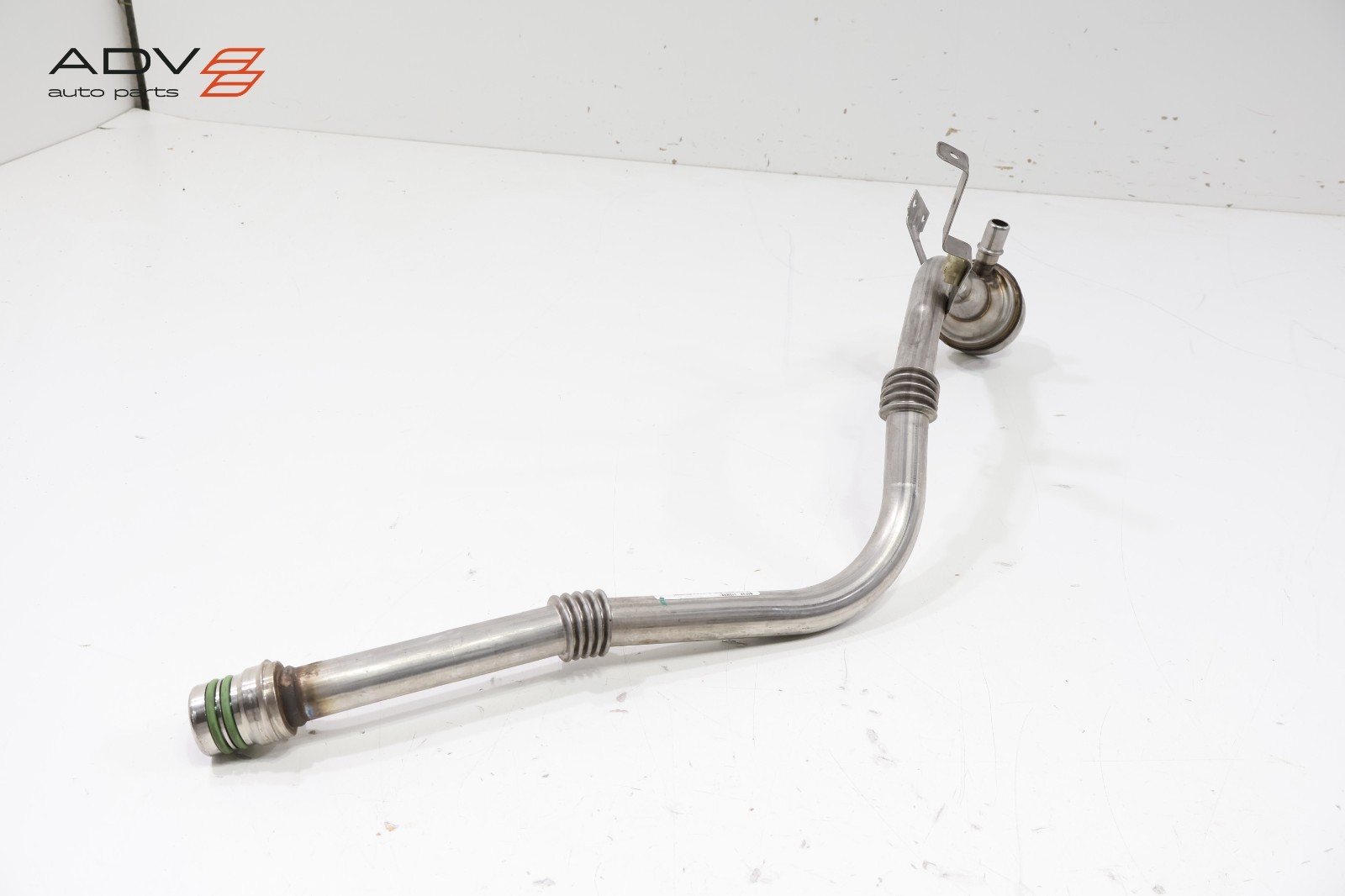 2014 - 2020 BMW i8 I12 FUEL TANK FILLER NECK HOSE TUBE PIPE OEM