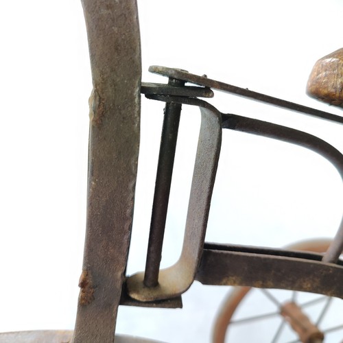 Antique Metal Tricycle/Original Iron Frame /Photography Props/Movie Set Design - Picture 7 of 22