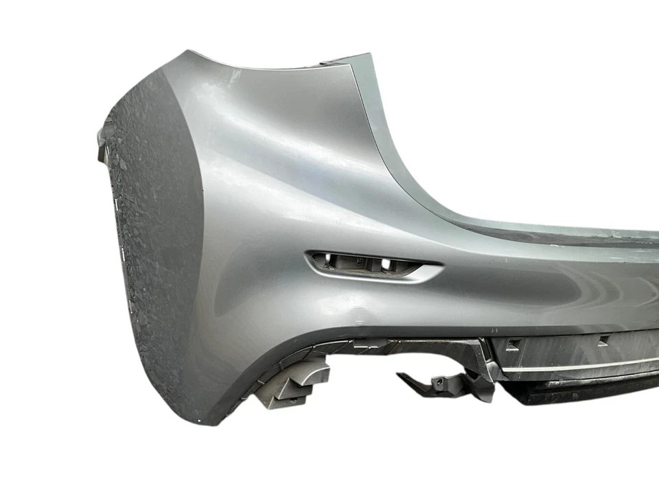 PARAGOLPES TRASERO INFINITI QX30 2017-2019 como está código de pintura KY0 Foto 3 de 4