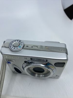 コンデジ　SONY　Cyber-shot　DSC-Ｗ7　ソニー　サイバーショット Amazon.com : Sony Cybershot DSC-W7 7.2MP Digital Camera with