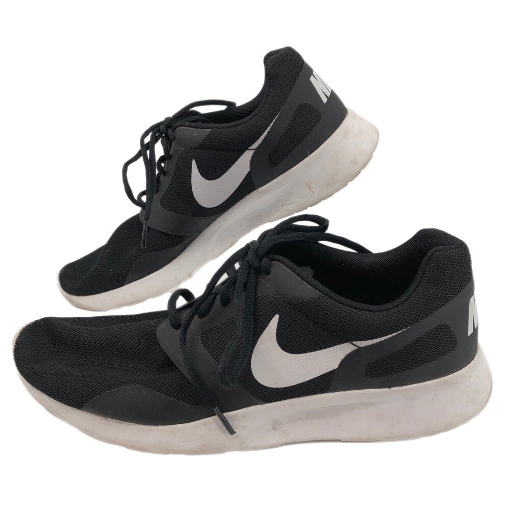 Nike Black/White Breathable Comfort Sneakers | Men display picture 1
