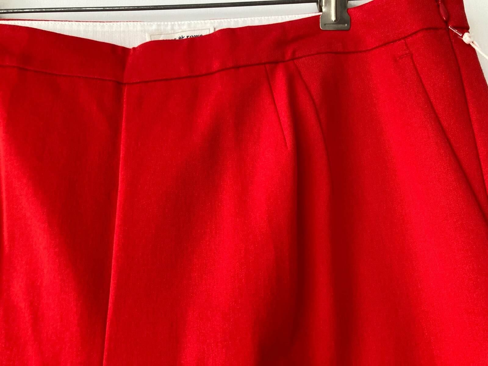 FILA Court & Rowe Red Stretch Casual Pants Tapered Leg Women’s Size 10