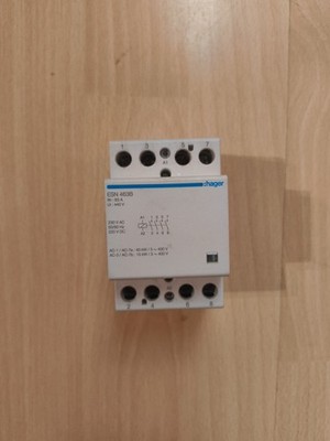Hager ESN 463B Installationsschütz
