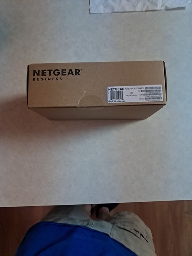 Conmutador Netgear GS305EP-100NAS 5 puertos Gigabit Ethernet Plus (administrado) 63 W - Imagen 3 de 6