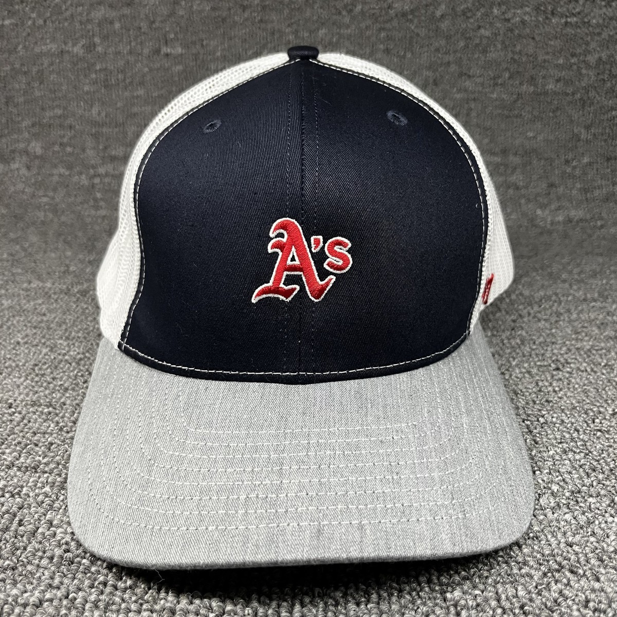 Oakland Athletics A's '47 Brand Branson Trucker Hat Snapback Black White Gray