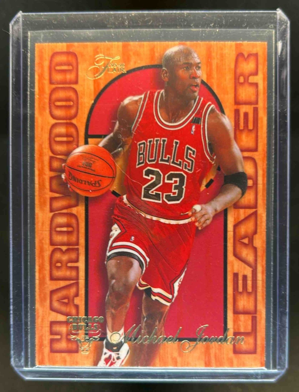 1995-96 Fleer Michael Jordan Flair Hardwood Leader #4 Bulls