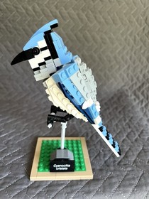 LEGO Ideas Birds 21301 Blue Jay Hummingbird Red Robin COMPLETE NO MANUAL NO BOX